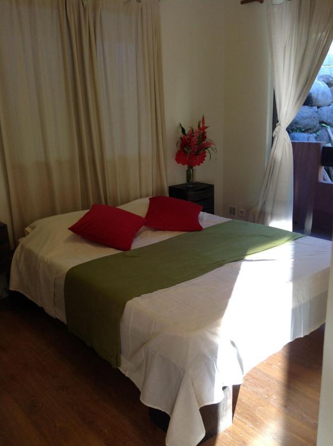 Royal Here Hotel Faaa Ngoại thất bức ảnh