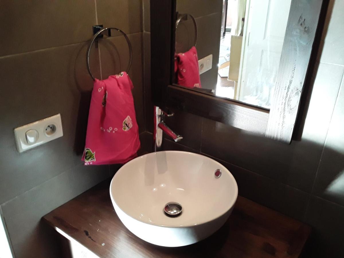 Royal Here Hotel Faaa Ngoại thất bức ảnh